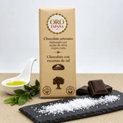 CHOCOLATE NEGRO ARTESANAL CON AOVE Y ESCAMAS DE SAL 105 GR