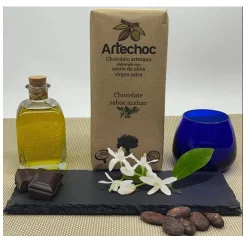 CHOCOLATE NEGRO ARTESANAL CON AOVE Y FLOR DE AZAHAR 105 GR